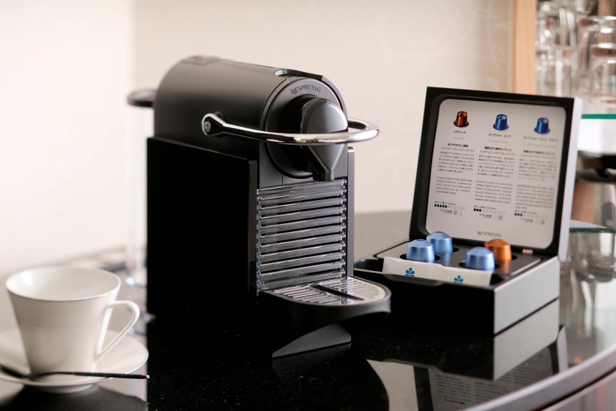Hotel Nikko Kanazawa Exterior foto A Nespresso machine